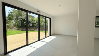  Maison 7 pi�ces 211 m� Benodet