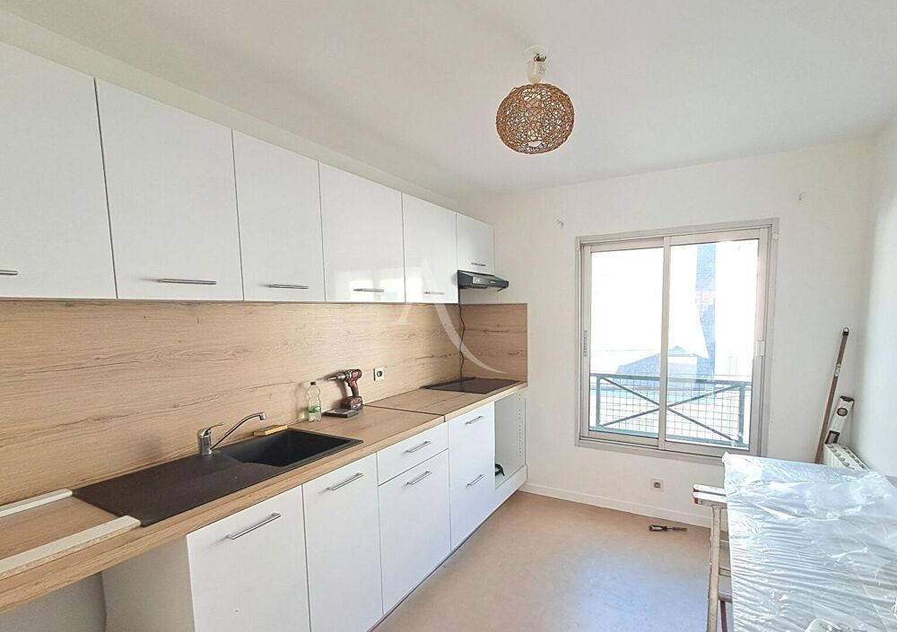 Location Appartement Appartement Nantes - 2 pièce(s) - 72.3 m2 Nantes