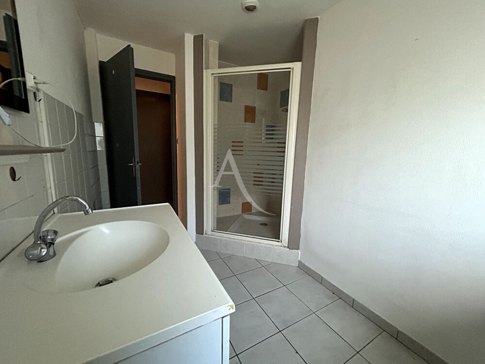 Location Appartement Appartement Vincey 3 pièce(s) 82.69 m2 Vincey