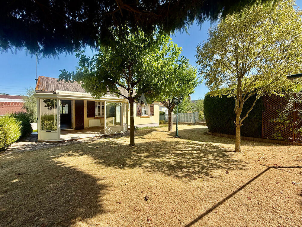 Maison 5 pièces 82 m² · à Chartres · 82 m² · 220 000 €