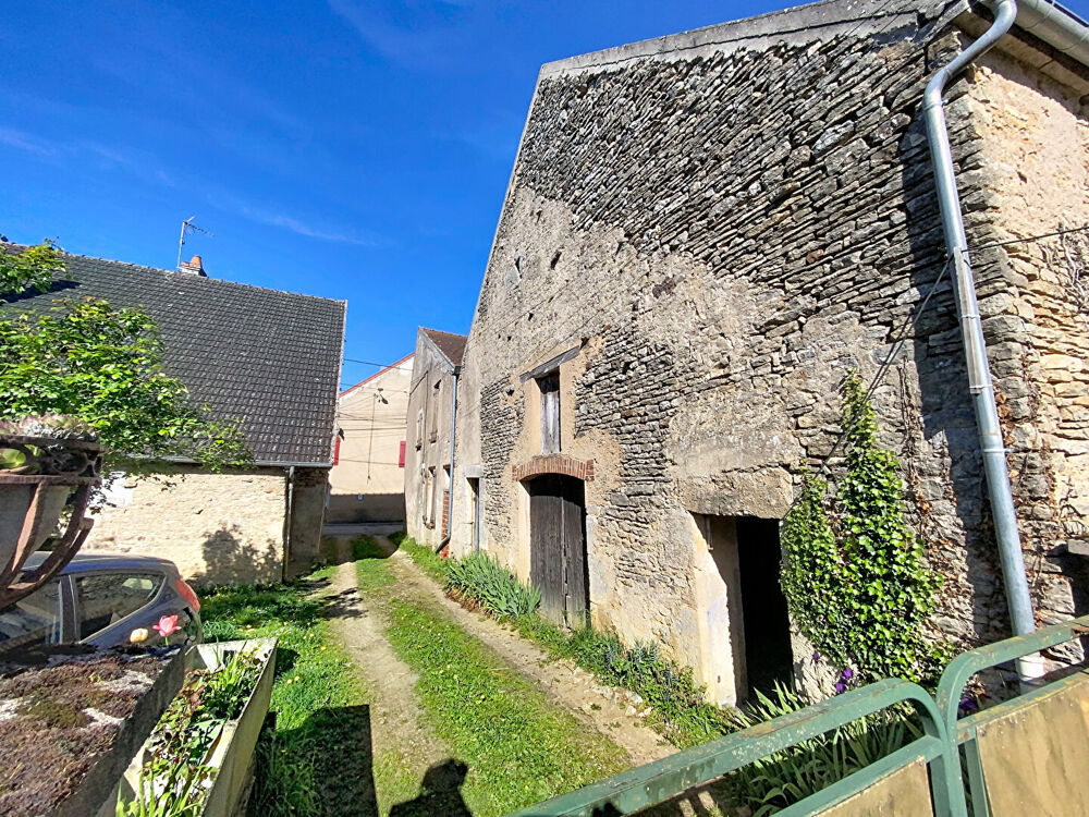 Maison Montillot 3 pièces 78,1m², 2 chambres, et dépendances