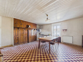 Vente Maison Maison GUISCRIFF 8 Pièces 200 m² Guiscriff