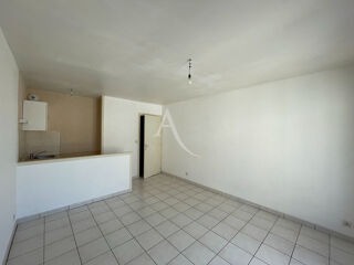 Location Appartement Appartement Fontenay Le Comte 1 pièce(s) Fontenay le comte