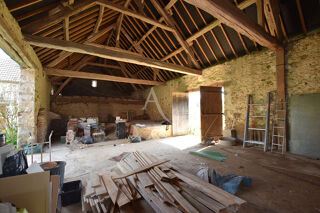  Remise / Grange à vendre 1 pièce 180 m²