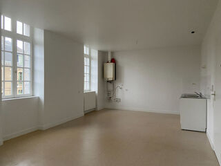  Appartement à louer 2 pièces 47 m²