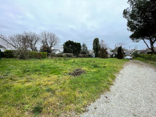  Terrain à vendre 611 m²