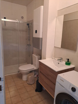  Appartement à louer 2 pièces 28 m²