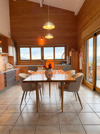  Maison  vendre 7 pices 250 m