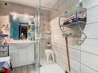  Immeuble � vendre 8 pi�ces 238 m�