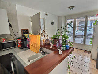  Immeuble � vendre 6 pi�ces 145 m�