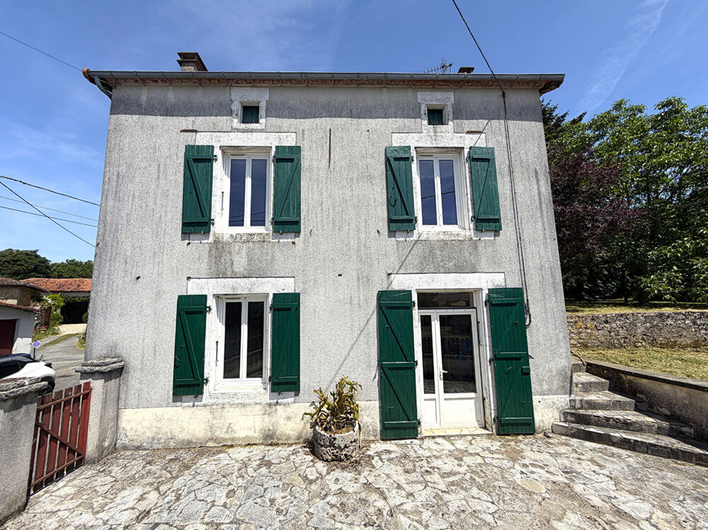 Vente Maison Maison de 83m² habitables avec 2 chambres, dépendances et jardin de 1393m² Saint claud