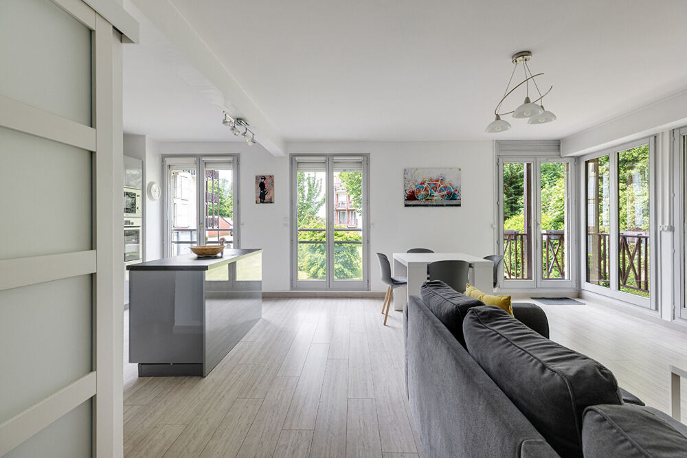 Vente Appartement Roubaix Delory, Appartement T4 de 84 m², 3 chambres, balcon et garage Roubaix