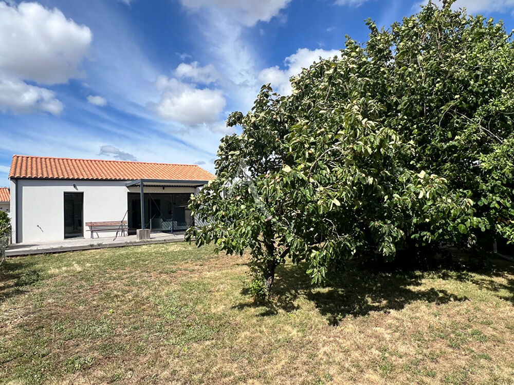 Maison 3 pièces 82 m² · à Angles · 82 m² · 263 300 €
