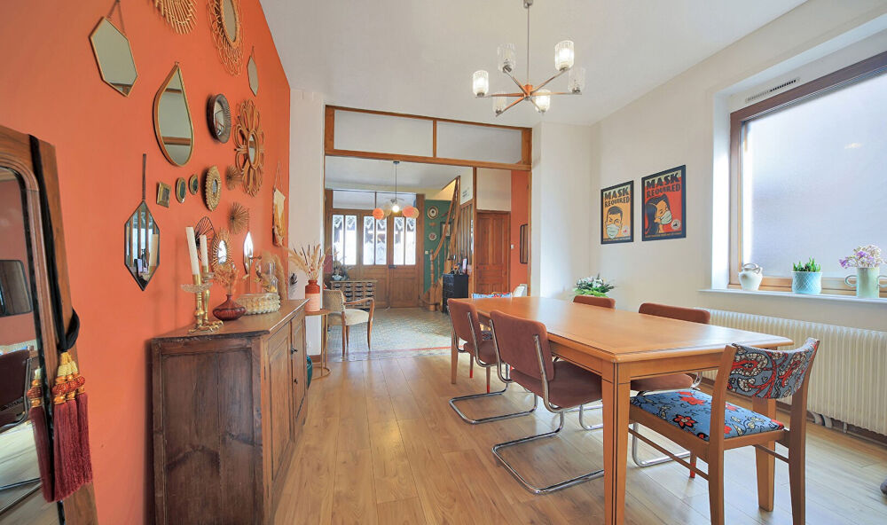 Maison de caractère 266 m²