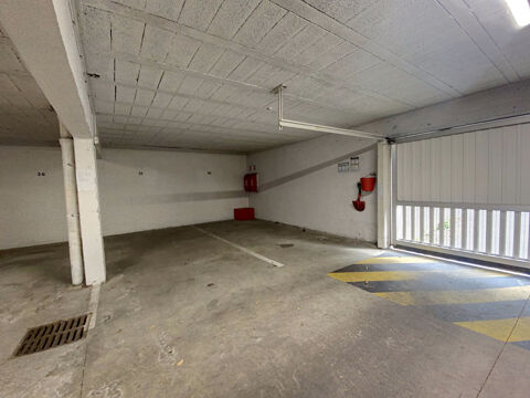  Parking / Garage � louer 
