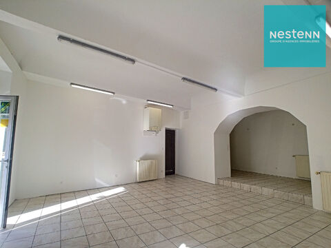   Local commercial Montbrison 70 m² 