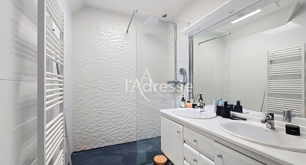 � vendre  Maison Magny-le-Hongre (77700)