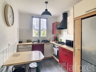  Appartement à louer 2 pièces 66 m²