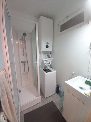  Appartement à louer 2 pièces 37 m²