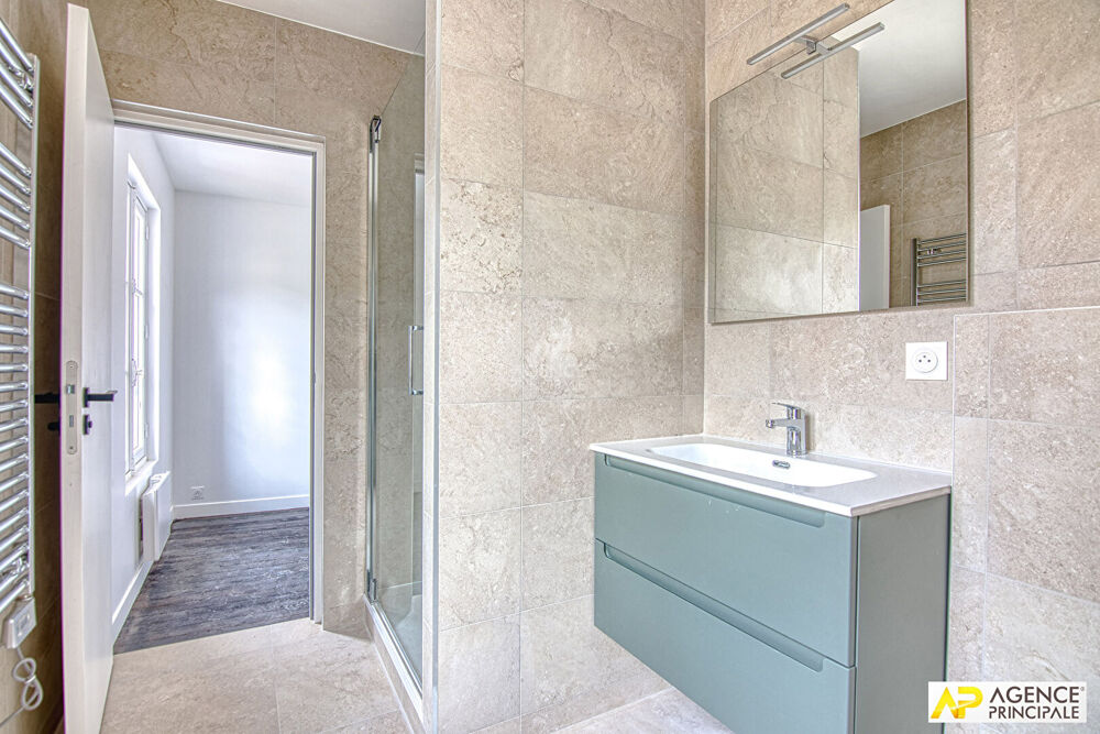 à vendre  Appartement Versailles (78000)