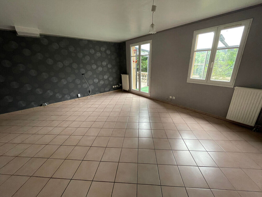 Maison 5 pièces à vendre à Sainte Geneviève des Bois - Réf 9717