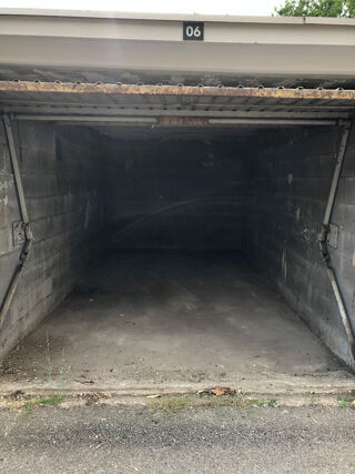  Parking / Garage à vendre 