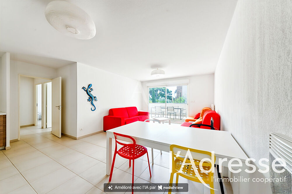 Location Appartement LA CIOTAT - SAINT-JEAN - T3 AVEC GRANDE TERRASSE, BOX ET PARKING La ciotat