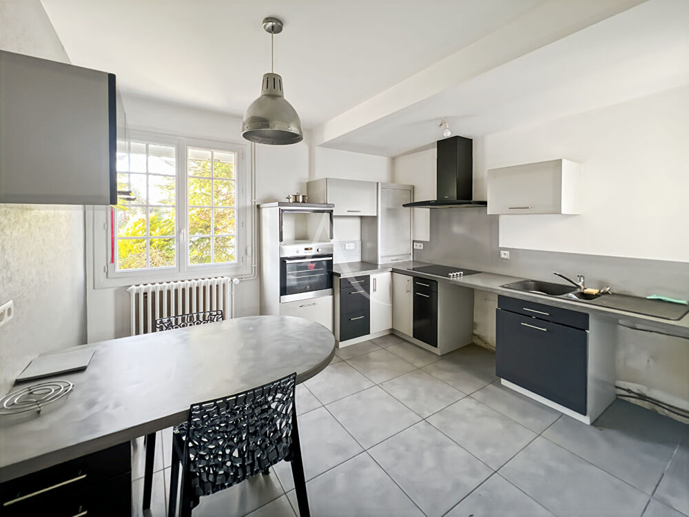 Maison T5 face à la Forêt et à 1500 m de la Grande Plage