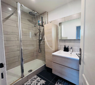  Appartement  vendre 4 pices 75 m