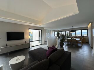  Maison  vendre 7 pices 216 m