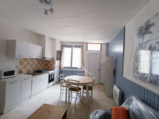  Appartement à louer 2 pièces 34 m²