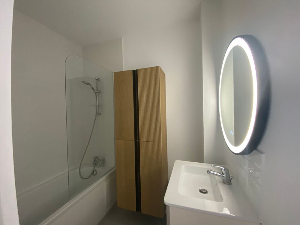 Location Appartement À LOUER STUDIO MEUBLE RUE DES JARDINS Caen