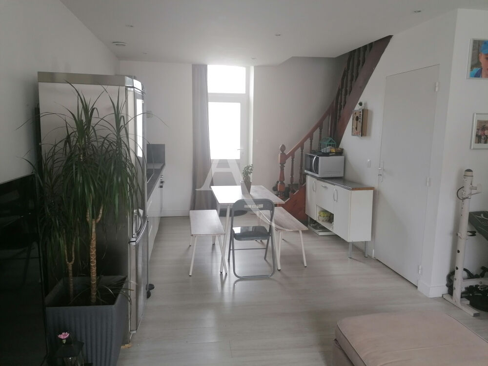 Maison 4 pièce(s)
