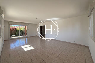  Maison à louer 4 pièces 121 m²