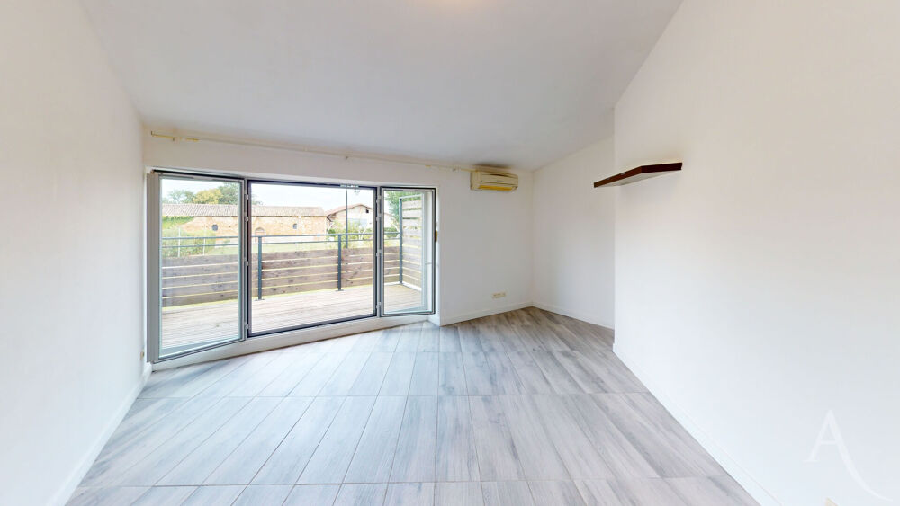 Vente Appartement A Saint-Cezert un T2 avec terrasse, climatisation et belle pièce de vie Saint cezert