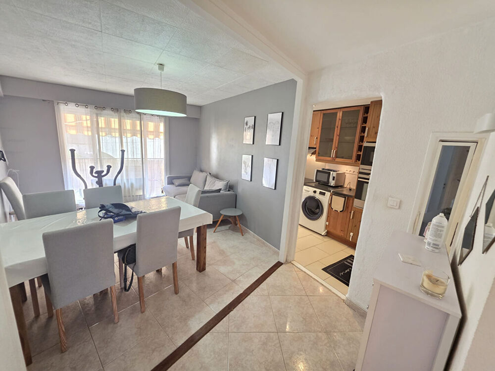 Vente Appartement Appartement Nice 06300 -  3 pièce(s) 59 m2 avec 2 balcons vue mer , dégagée Nice
