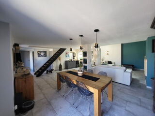  Maison � vendre 6 pi�ces 150 m�