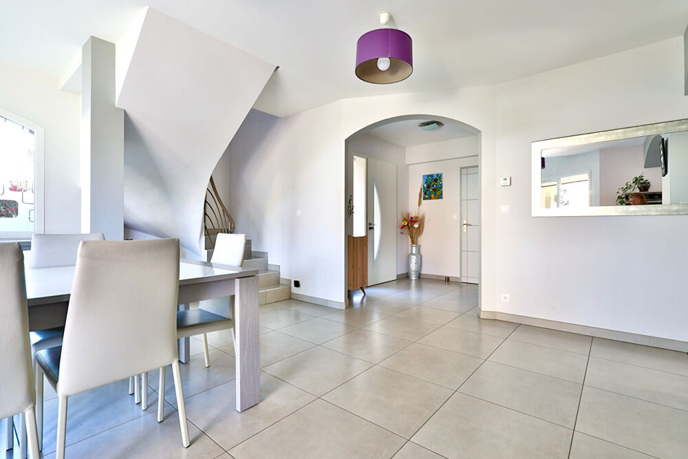 Taluyers Maison d'architecte 4 chambres
