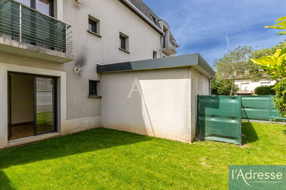Vente Appartement Appartement de 61m2 avec jardin privatif de 115m², Résidence de 2013, Orsay Orsay