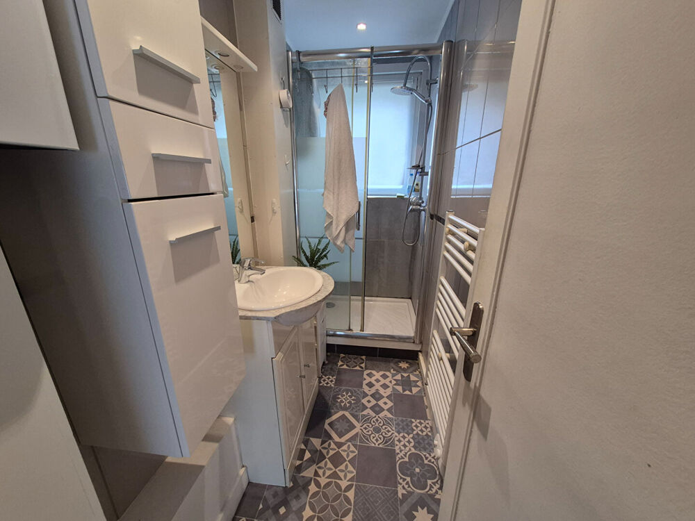 Vente Appartement LILLE limite LOOS  T3 avec balcon et cave Lille
