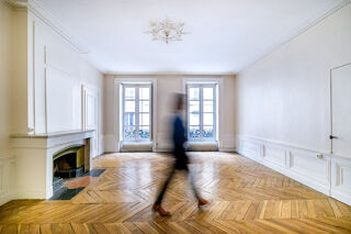  Appartement � vendre 4 pi�ces 141 m�