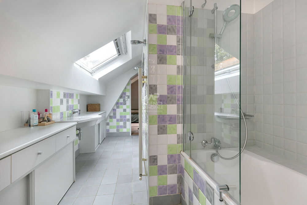 � vendre  Appartement Versailles (78000)