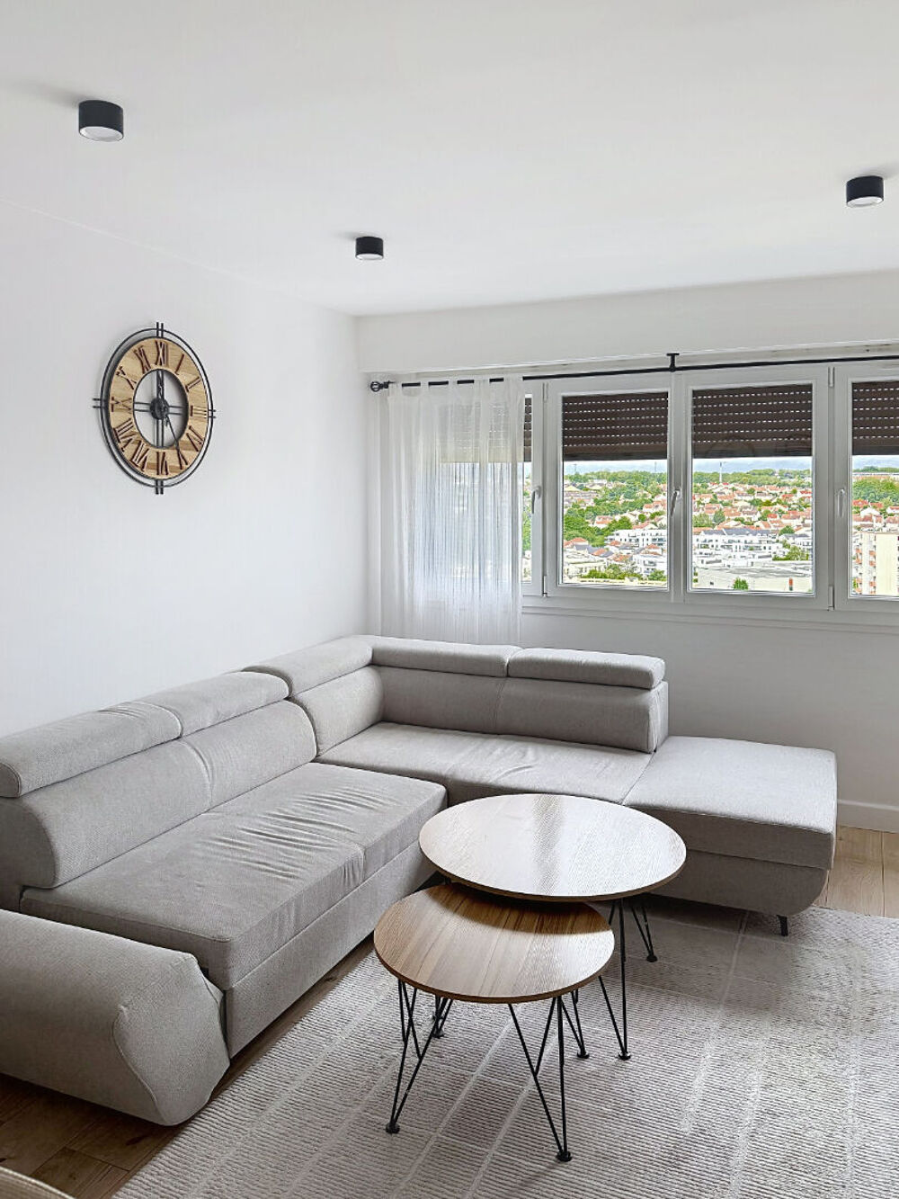 Appartement MEUBLE Thiais 2 pièce(s) 42 m2