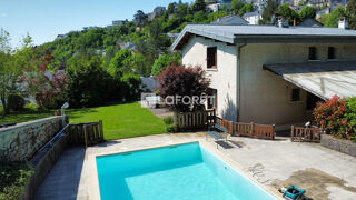  Maison à vendre 10 pièces 256 m²