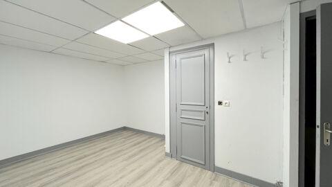   A LOUER BUREAU DE 50 M2 AVEC PARKINGS - SECTEUR CAVIGNAC 