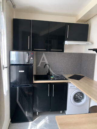  Appartement à louer 1 pièce 30 m²