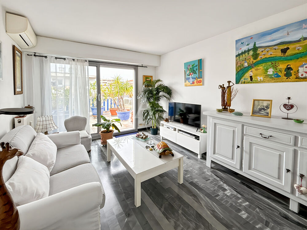 Vente Appartement Dernier étage - Appartement Le Cannet 2 pièces 48 m² Le cannet