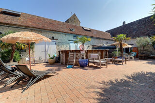  Maison  vendre 10 pices 350 m