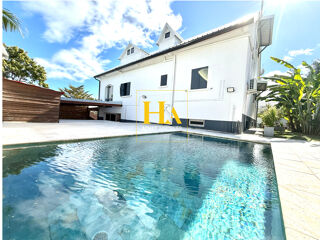  Maison � vendre 8 pi�ces 303 m�