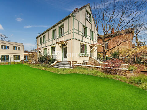  Maison � louer 9 pi�ces 200 m� Le vesinet